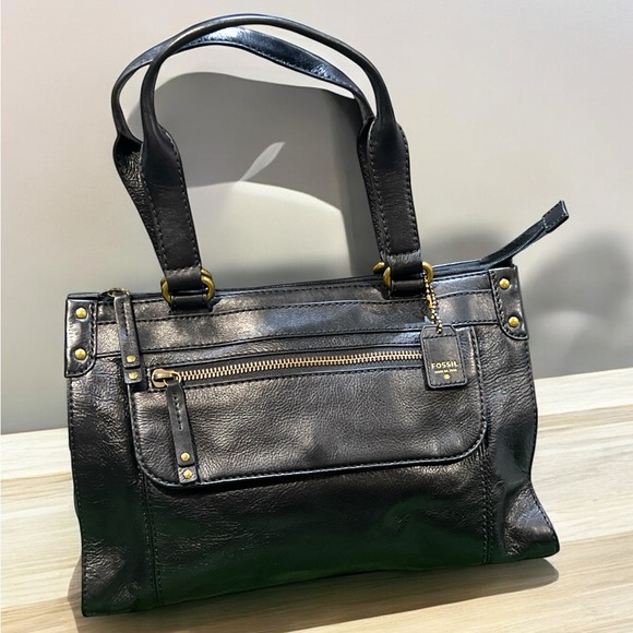 Fossil Black Leather Classic Work Shoulder Bag.